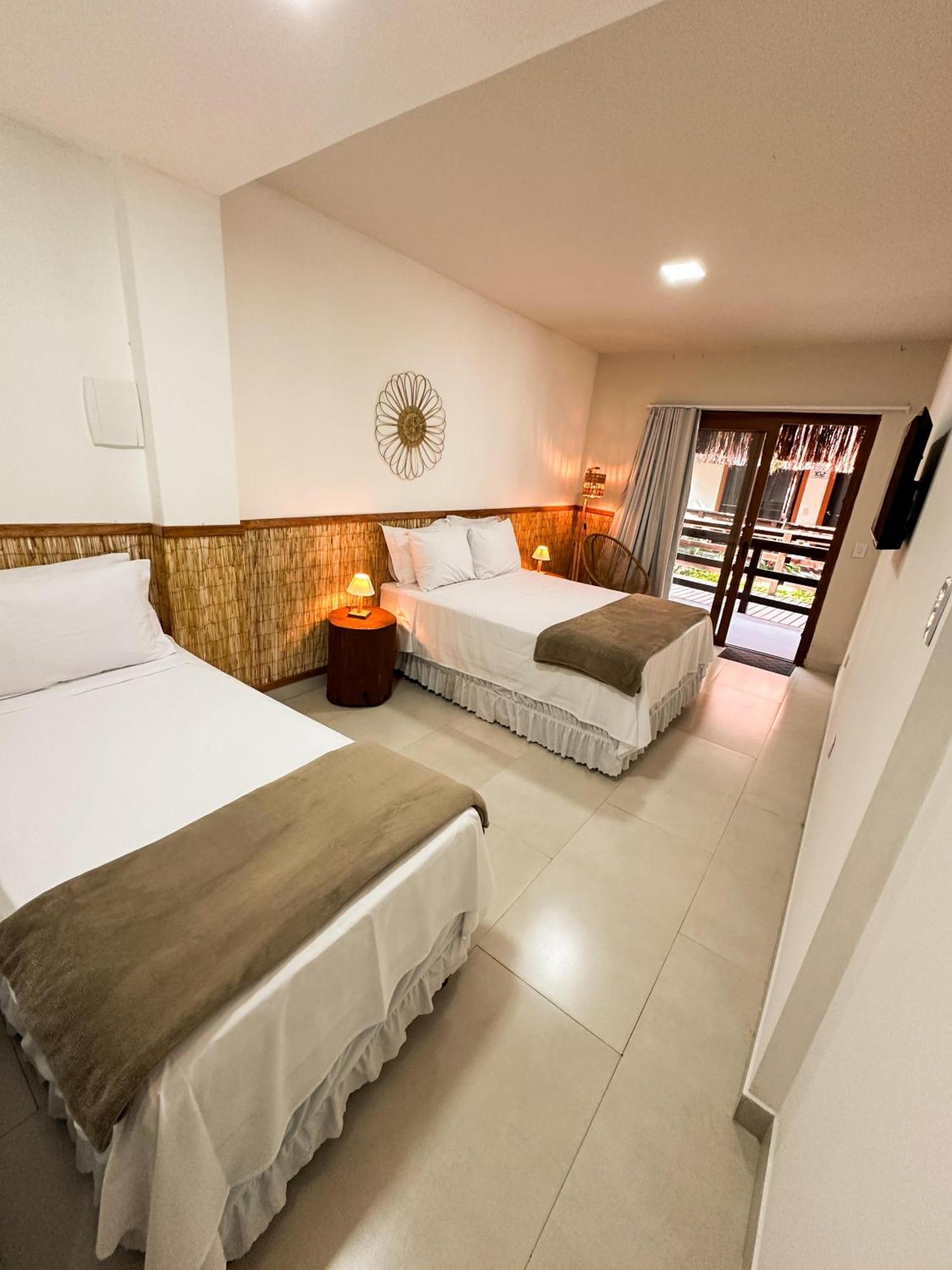 7 Bangalo, Do Parracho, 1,0 Km Da Rua Mucuge Hotel *