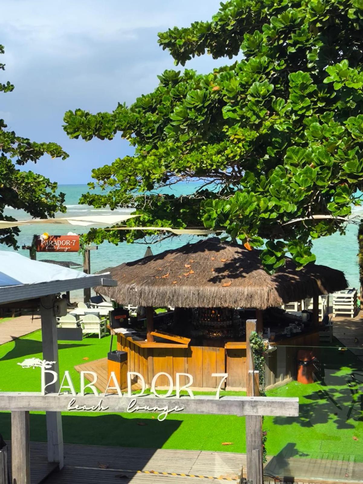 7 Bangalo, Do Parracho, 1,0 Km Da Rua Mucuge Hotel Porto Seguro