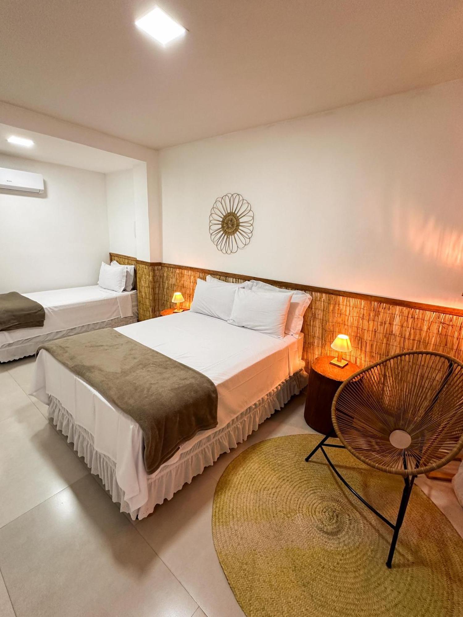 Hotel 7 Bangalo, Do Parracho, 1,0 Km Da Rua Mucuge *